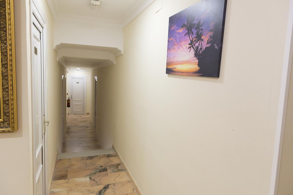Guest house Restaurante La Nina 2*