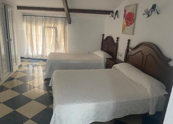 Hostal Restaurante La Nina